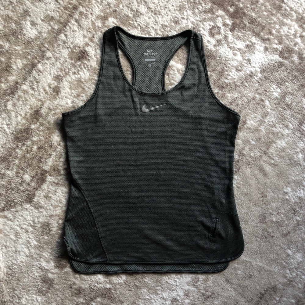 Nike Dri-Fit Tank Size M